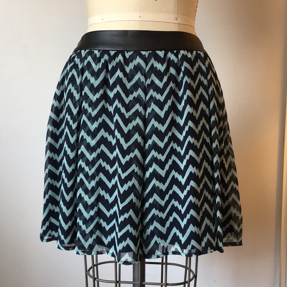 Skirt - Picture 1 of 5